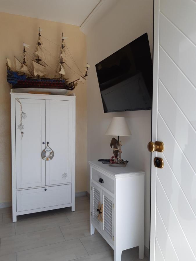Ferienwohnung Soleil Royal Piano Terra Viareggio Exterior foto
